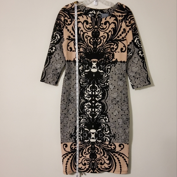 NWT!  Rabbit Rabbit Rabbit Design Damask Print  3/4 Sleeve Sheath Dress Size 4 - Picture 3 of 10